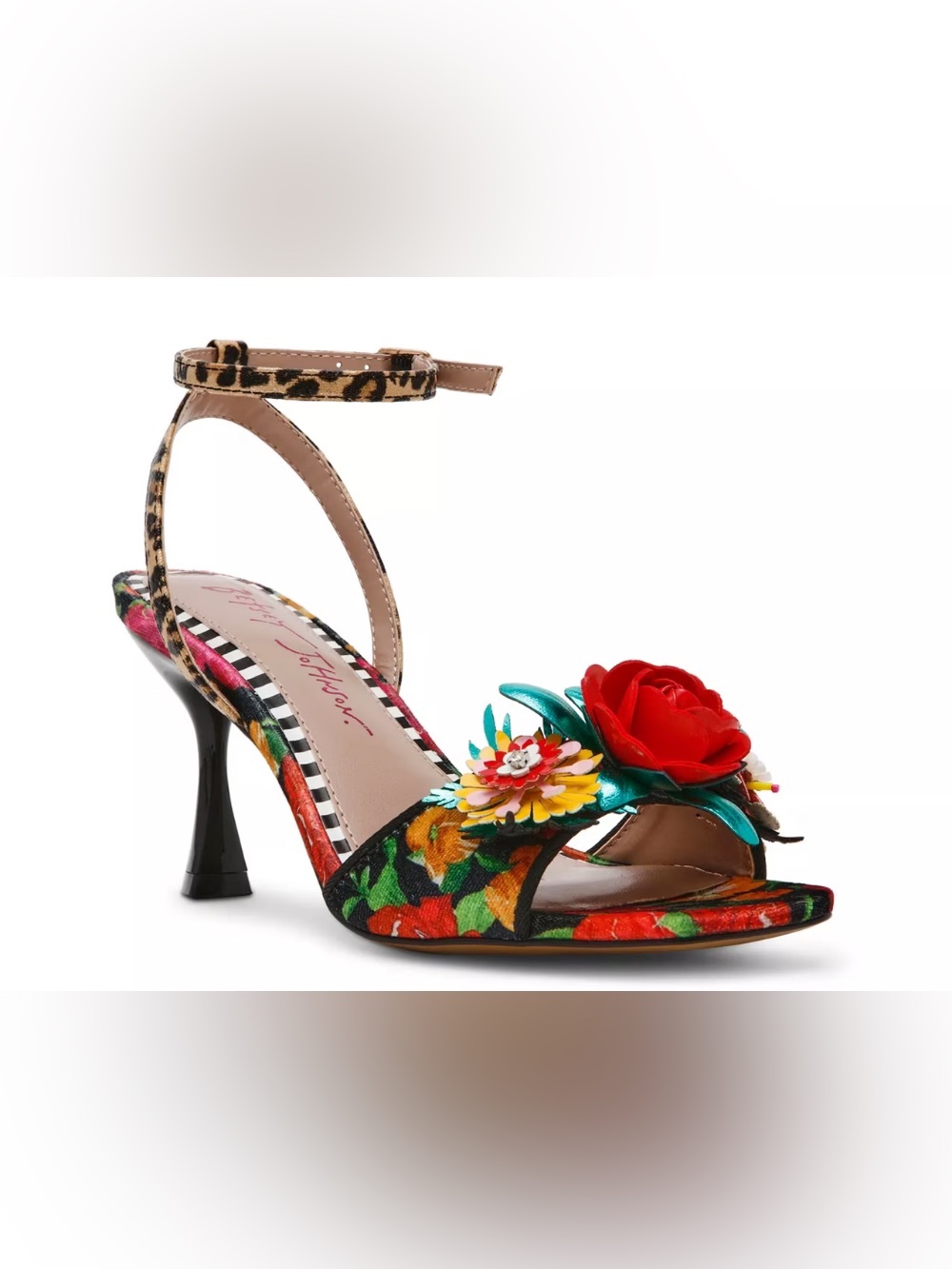 Betsey Johnson Fergie Sandals SZ 8 Edgy Romantic Modern Whimsy